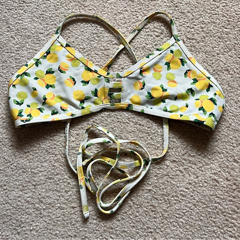 Jolyn Lemons Bikini Top!